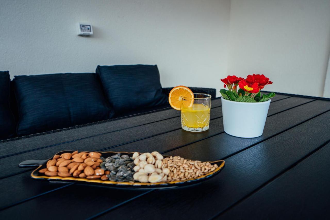 Apartman Mlikota Zagvozd Kültér fotó