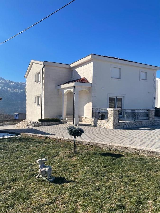Apartman Mlikota Zagvozd Kültér fotó